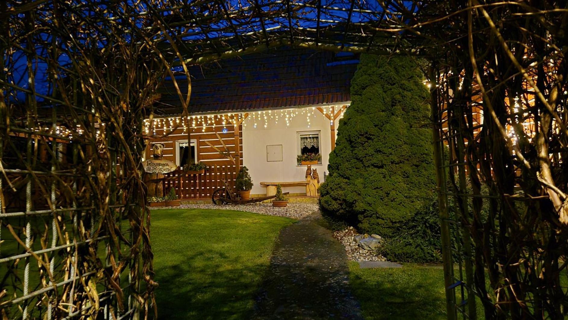 Roubenka Rozkos Villa Nové Město nad Metují Екстериор снимка